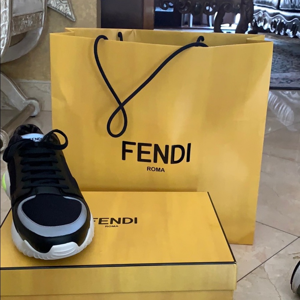 Brand new fendi shoes never worn